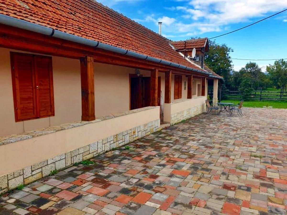 Hegyalja Vendeghaz Apartment Tolcsva Exterior foto
